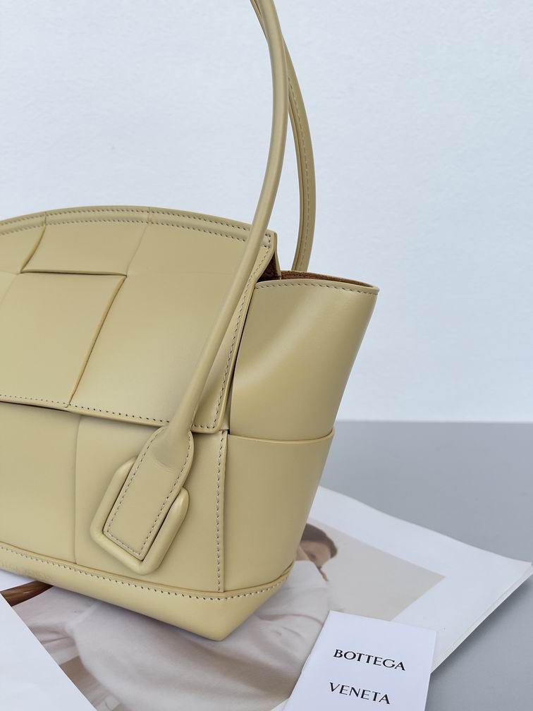 BTVA-Bags - Strap Story - 218