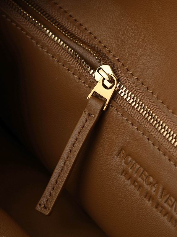 BTVA-Bags - Strap Story - 538