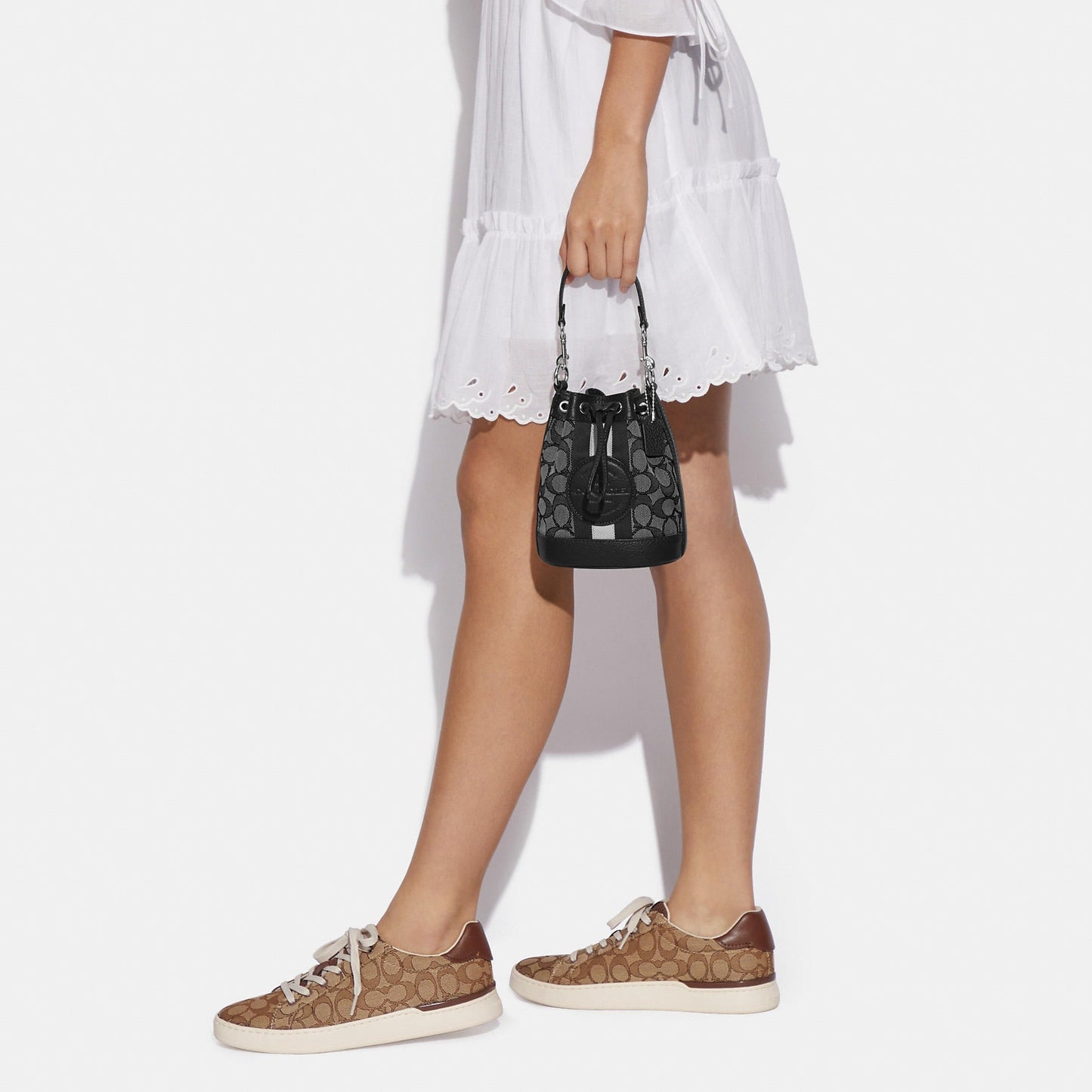 StrapStory - Bucket Bag 002