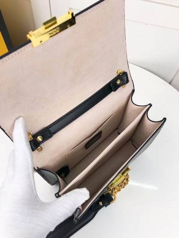 FDNI-Bags - Strap Story - 088