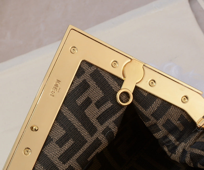 FDNI-Bags - Strap Story - 281