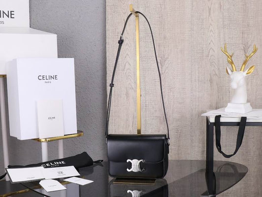 CLNE-Bags - Strap Story - 030