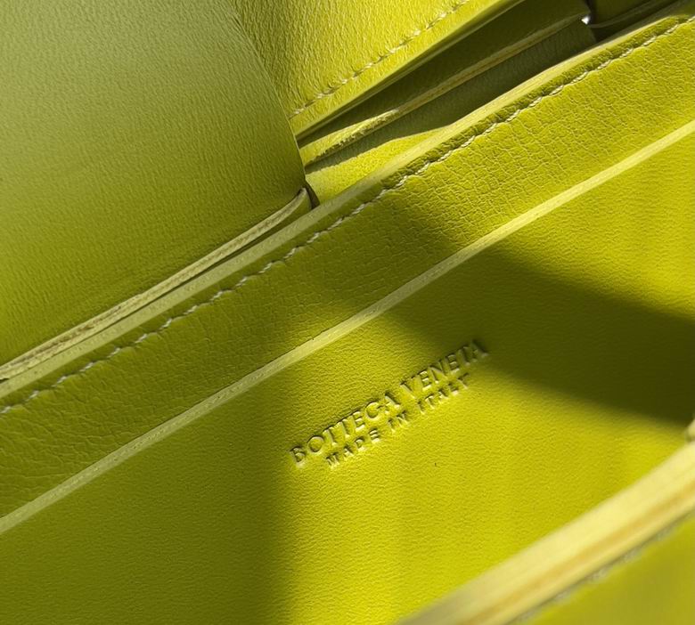 BTVA-Bags - Strap Story - 168