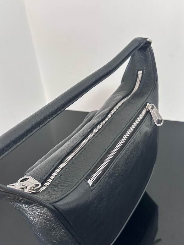BLGA-Bags - Strap Story - 095