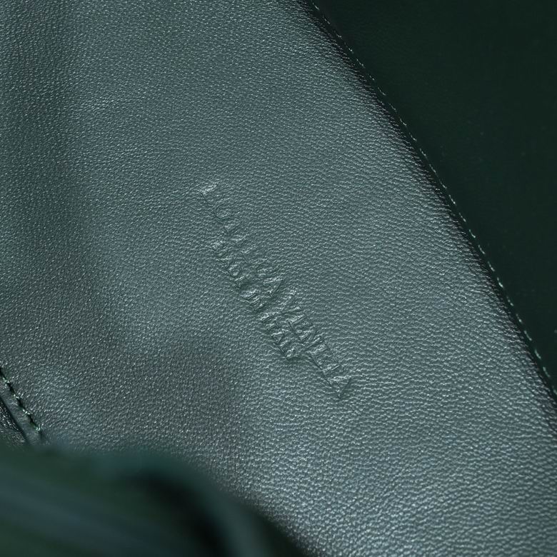 BTVA-Bags - Strap Story - 199