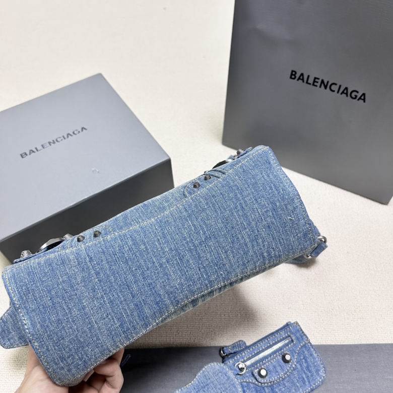 BLGA-Bags - Strap Story - 404