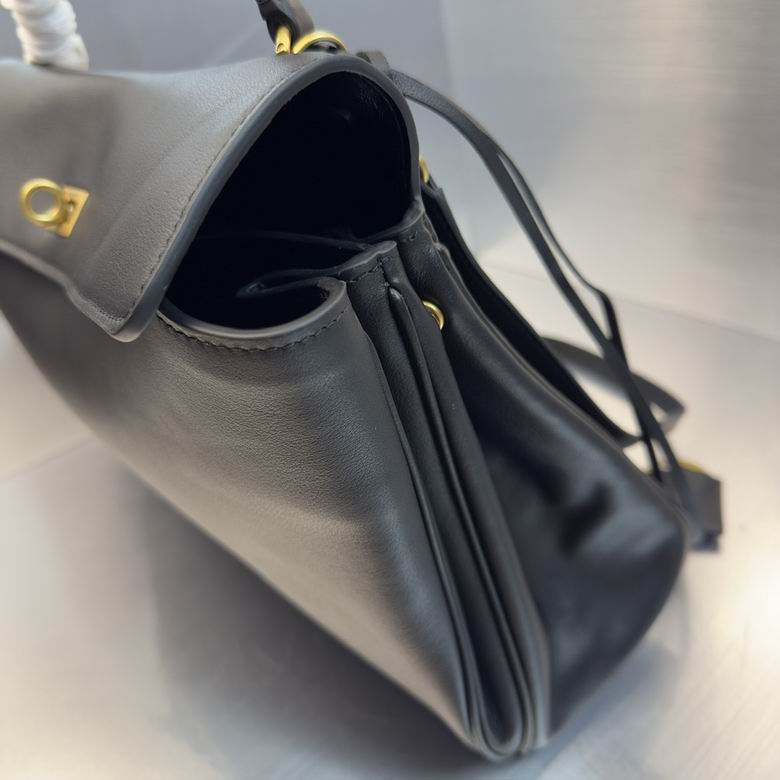 BLGA-Bags - Strap Story - 002