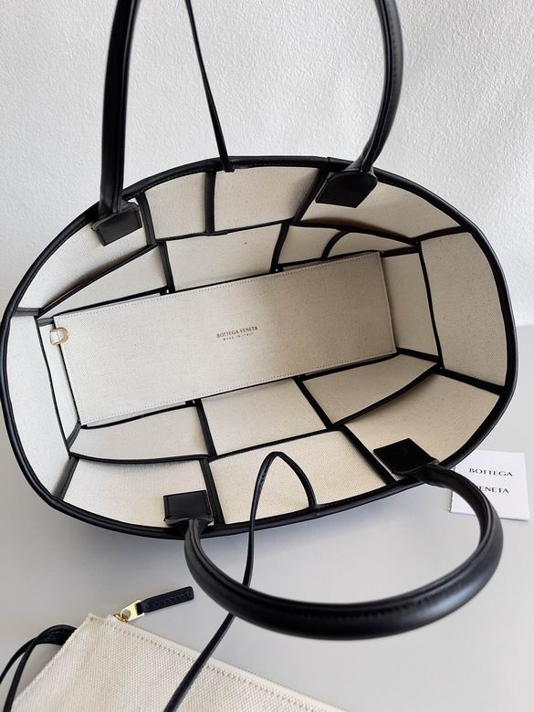 BTVA-Bags - Strap Story - 095