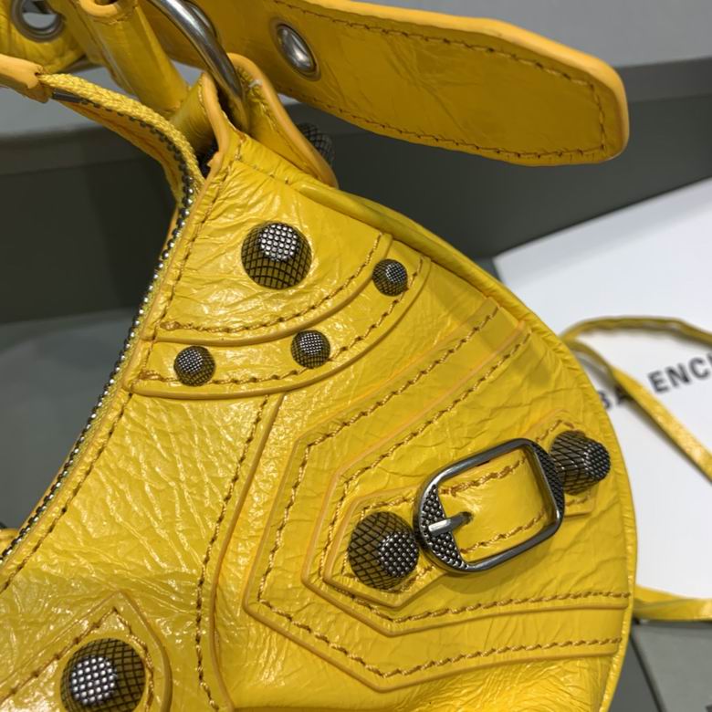 BLGA-Bags - Strap Story - 103