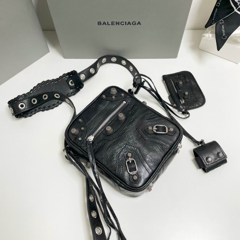 BLGA-Bags - Strap Story - 125