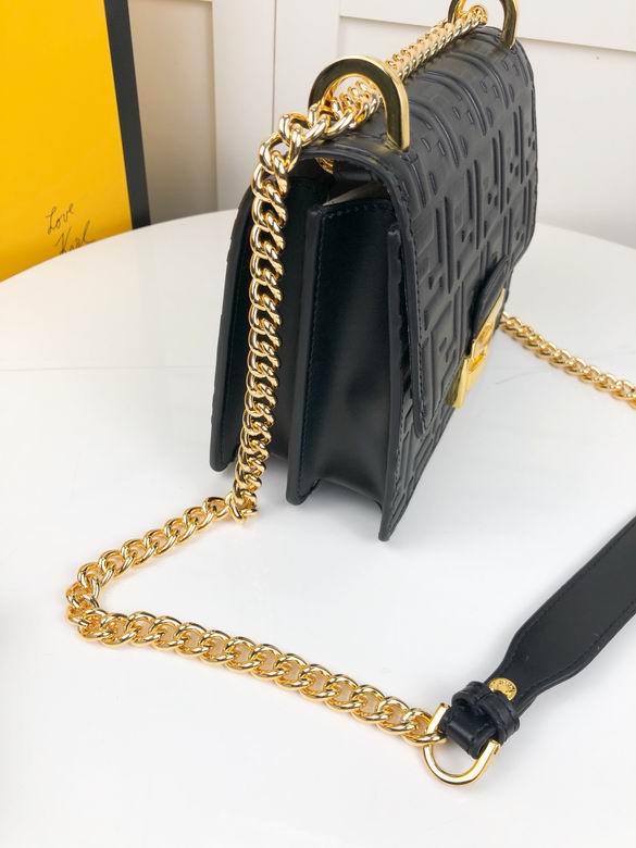 FDNI-Bags - Strap Story - 088