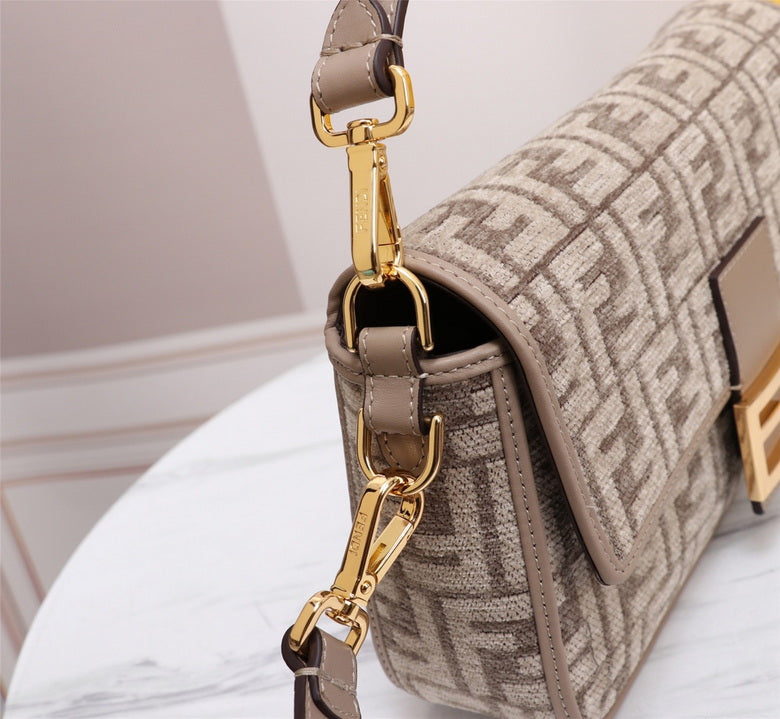 FDNI-Bags - Strap Story - 683