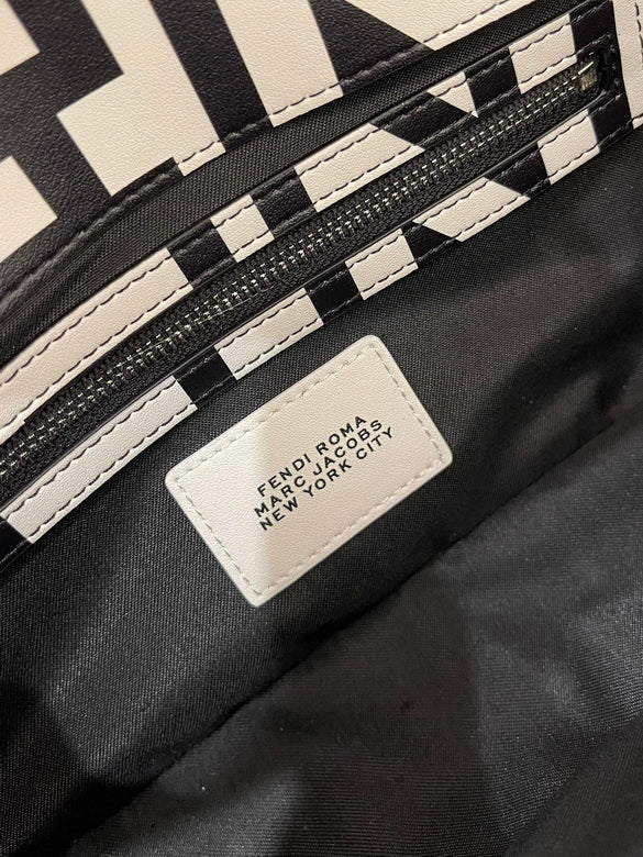 FDNI-Bags - Strap Story - 695