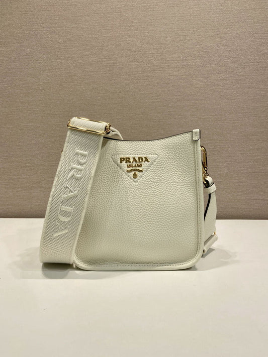 PRD-Bags - Strap Story - 1952