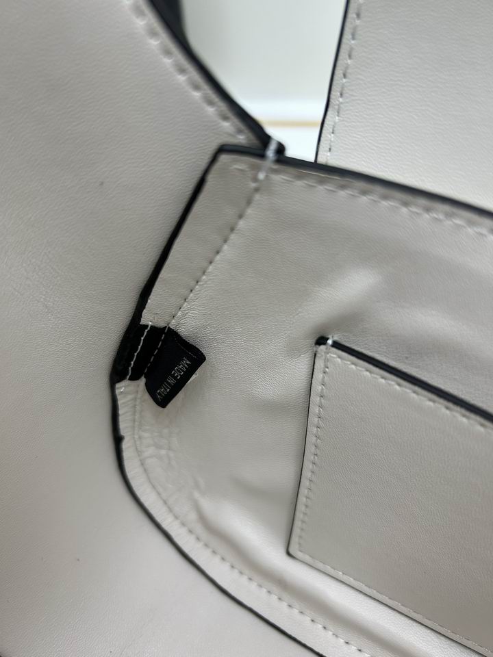 PRD-Bags - Strap Story - 2120