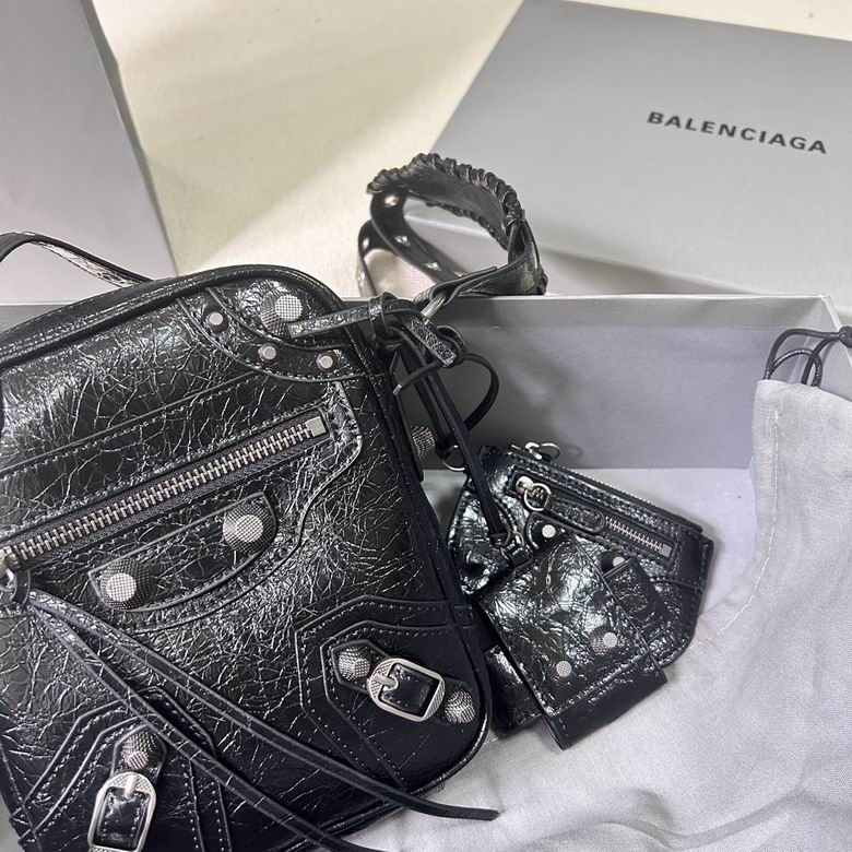 BLGA-Bags - Strap Story - 350
