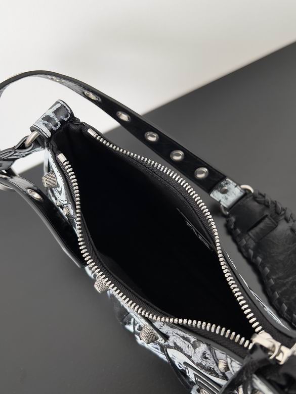 BLGA-Bags - Strap Story - 351