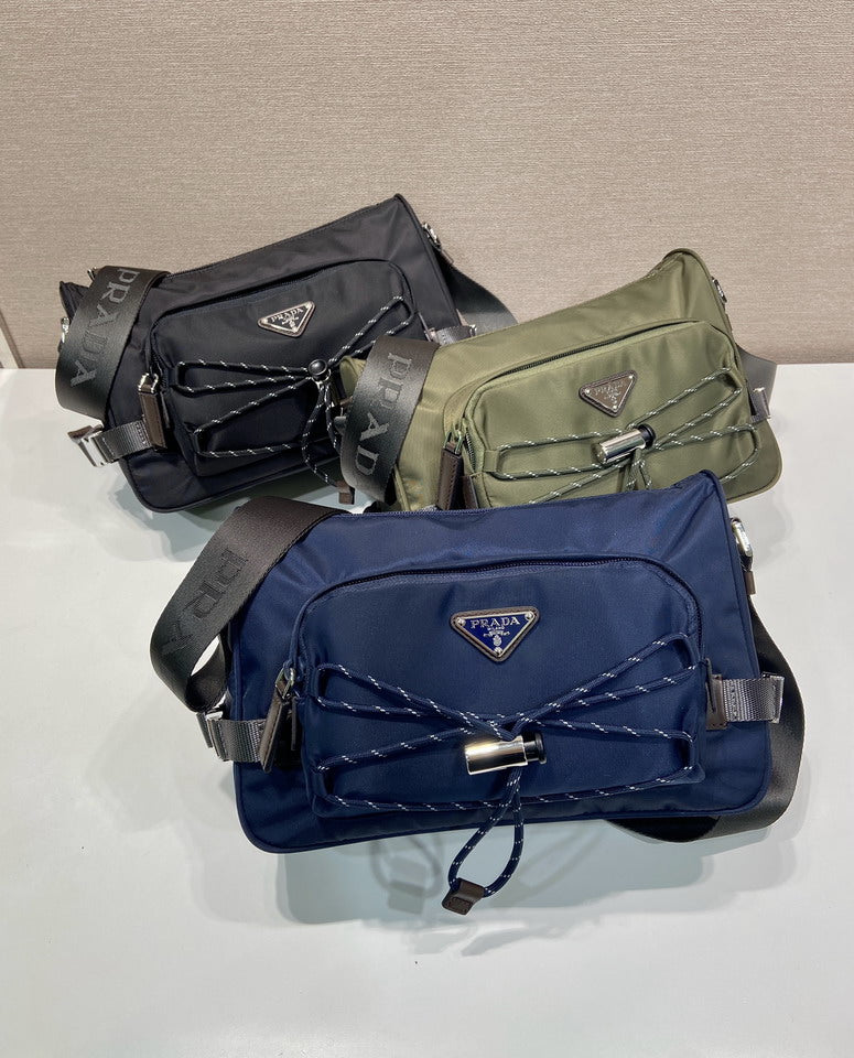 PRD-Bags - Strap Story - 1961