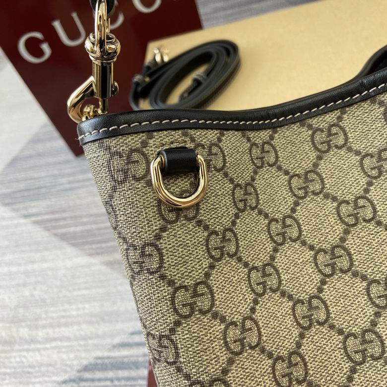 GGCC-Bags - Strap Story - 1052