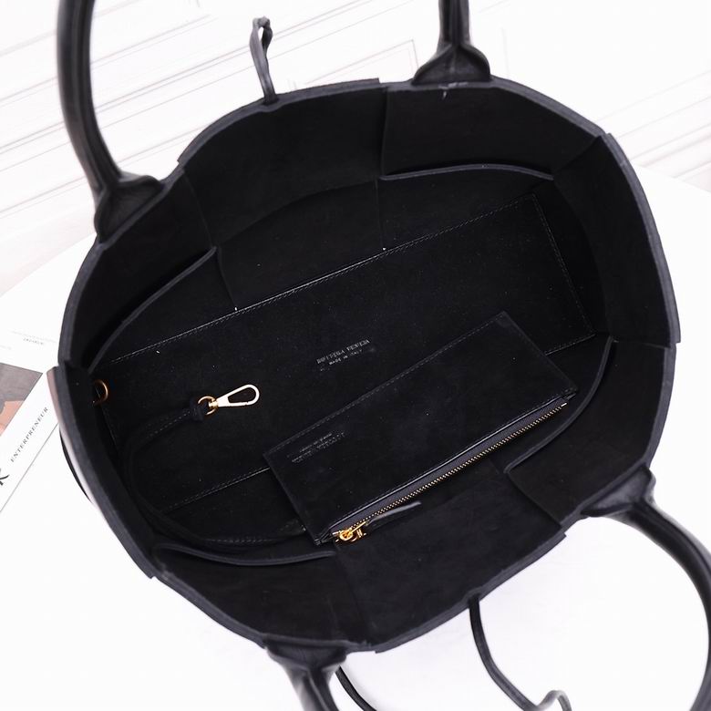 BTVA-Bags - Strap Story - 087
