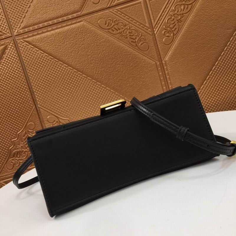 BLGA-Bags - Strap Story - 501