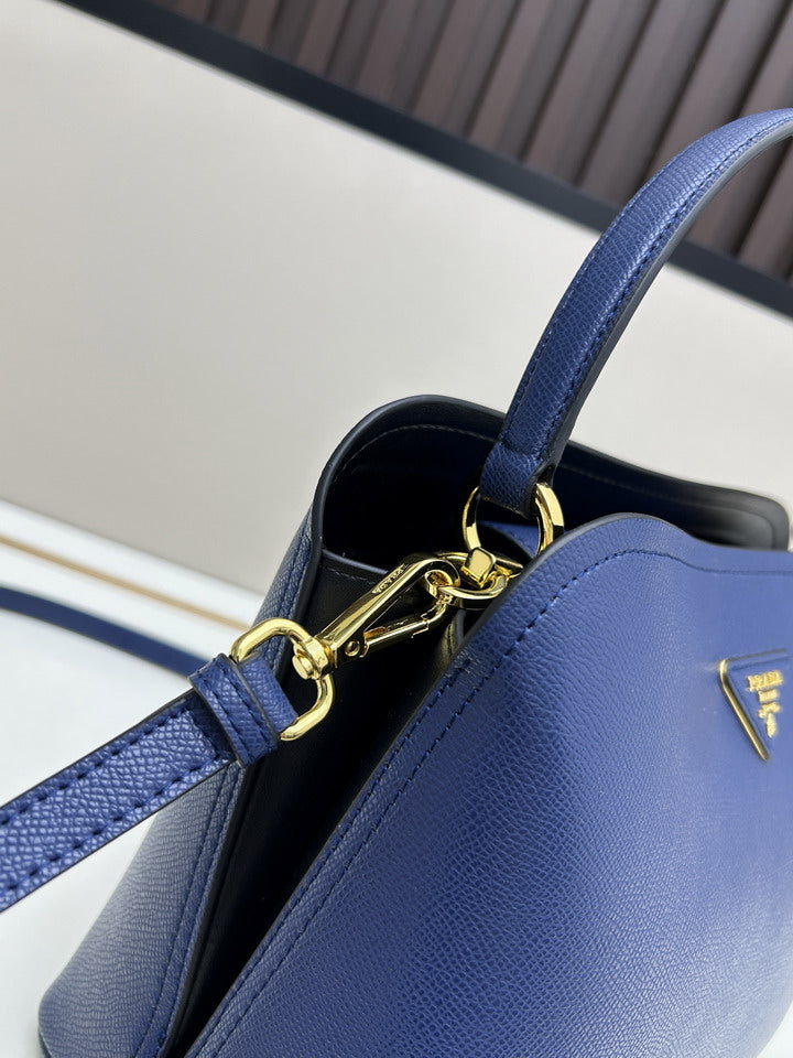 PRD-Bags - Strap Story - 1920