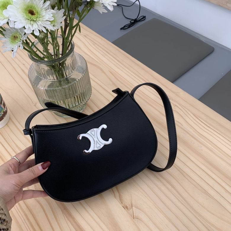 CLNE-Bags - Strap Story - 205