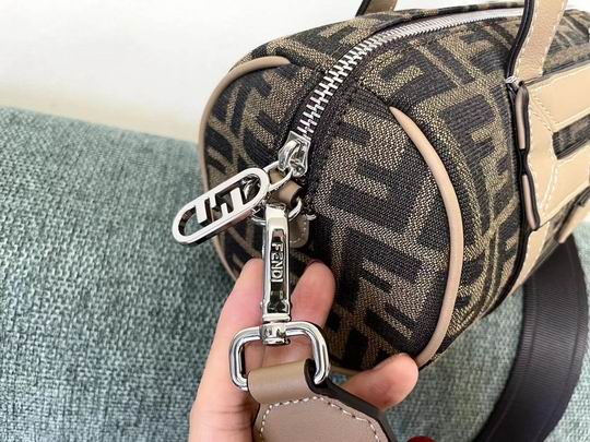FDNI-Bags - Strap Story - 557