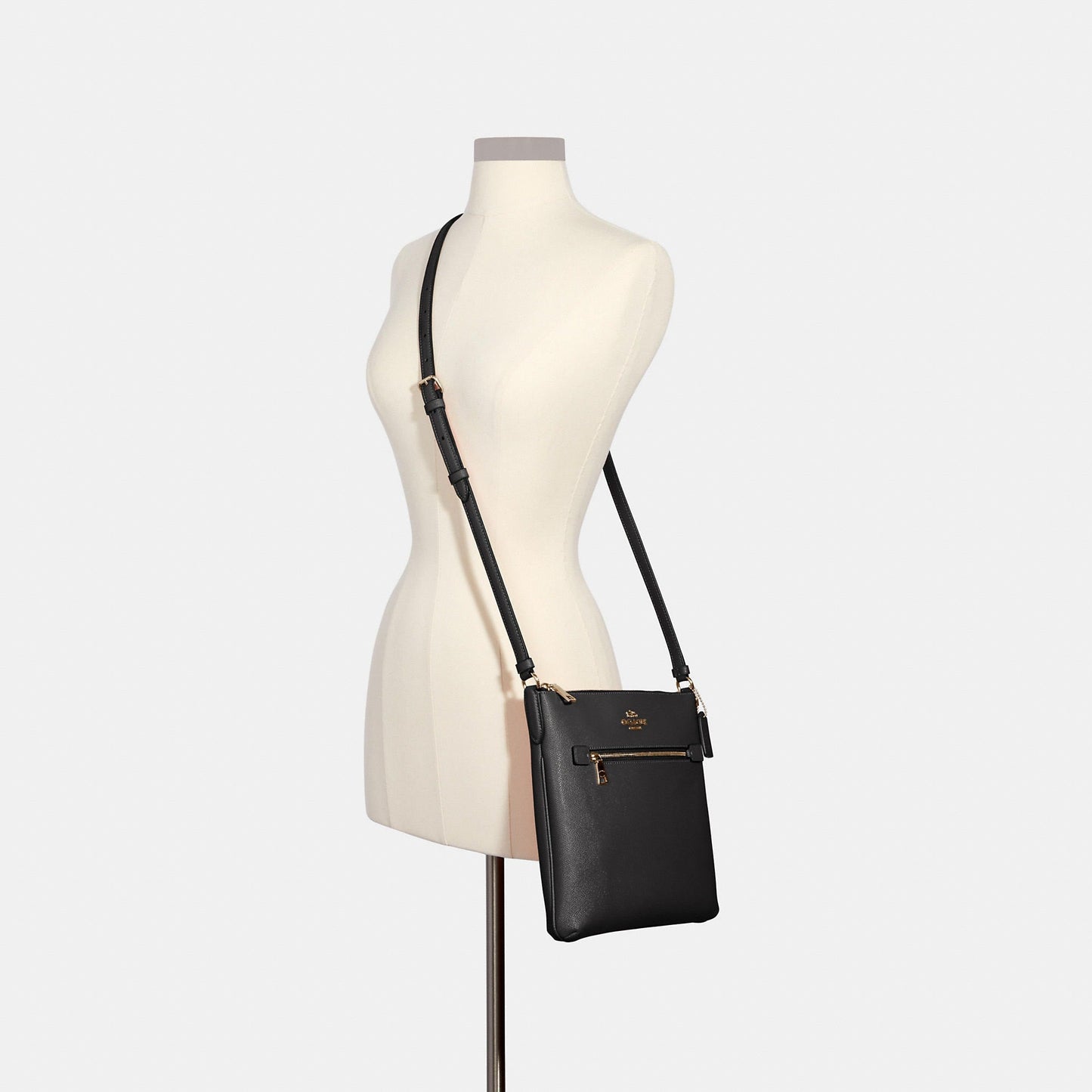 StrapStory - Crossbody 093