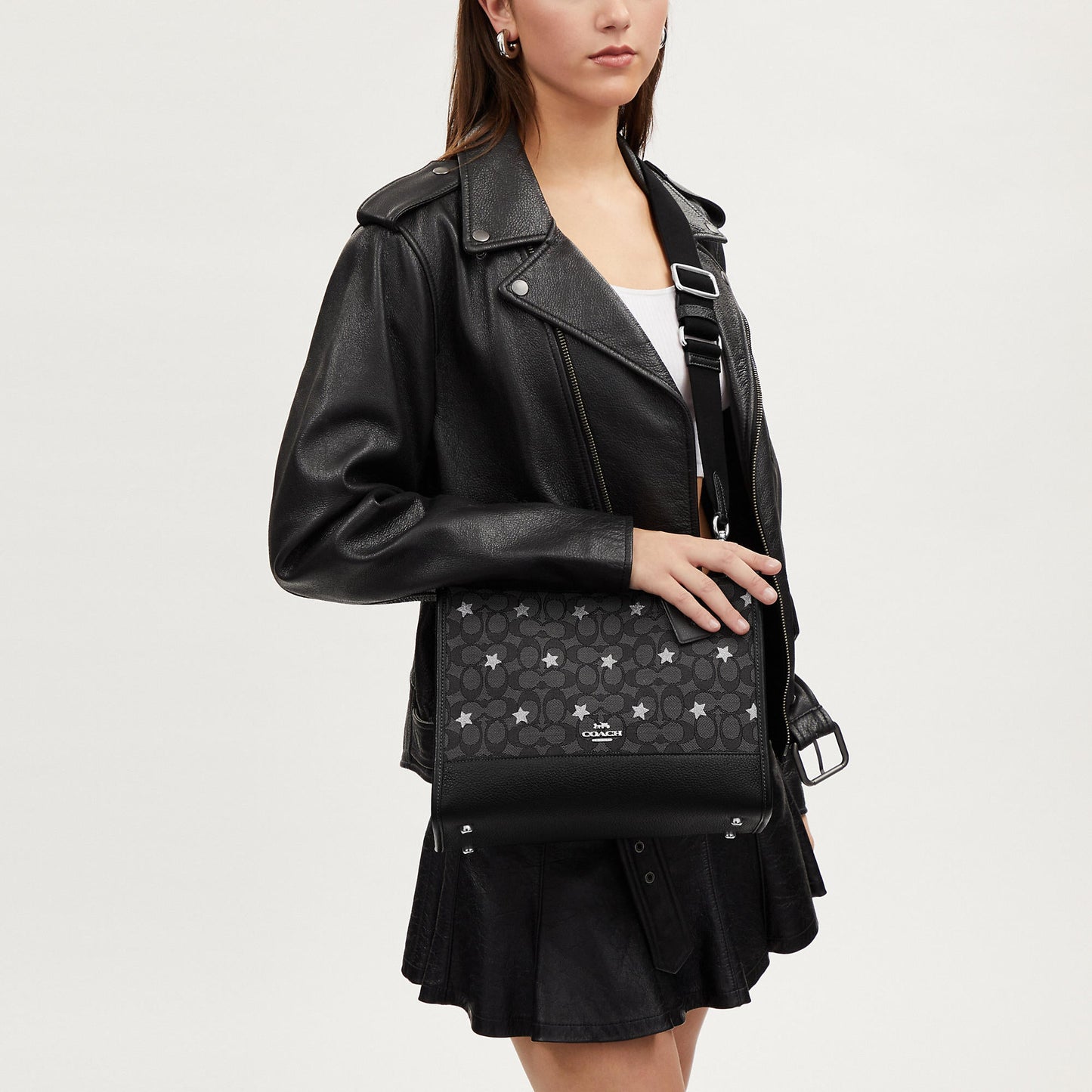 StrapStory - Bucket Bag 128