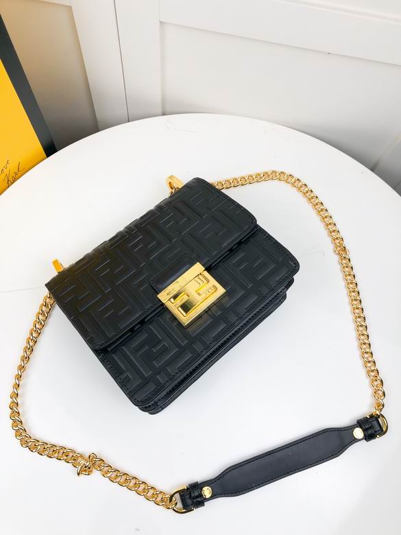 FDNI-Bags - Strap Story - 088