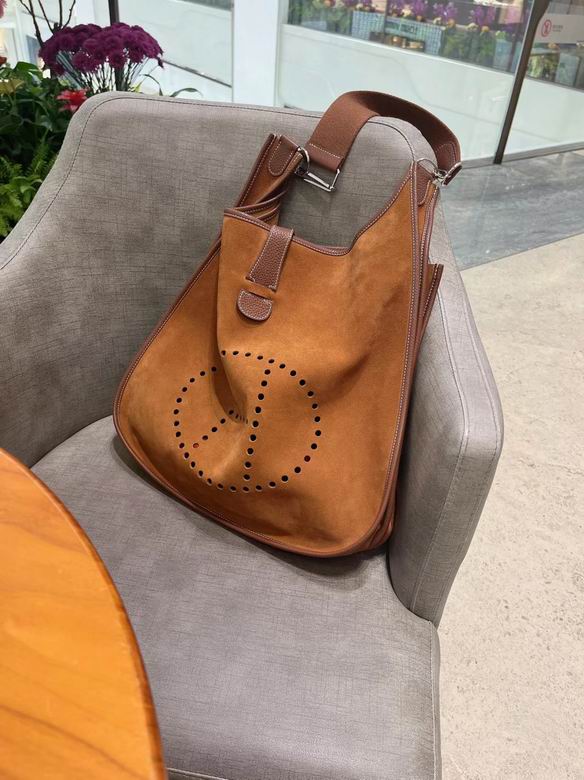 HMSM-Bags - Strap Story - 019