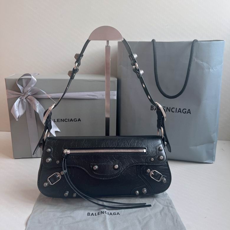 BLGA-Bags - Strap Story - 575