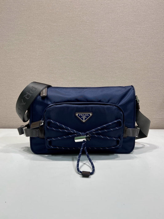 PRD-Bags - Strap Story - 1962