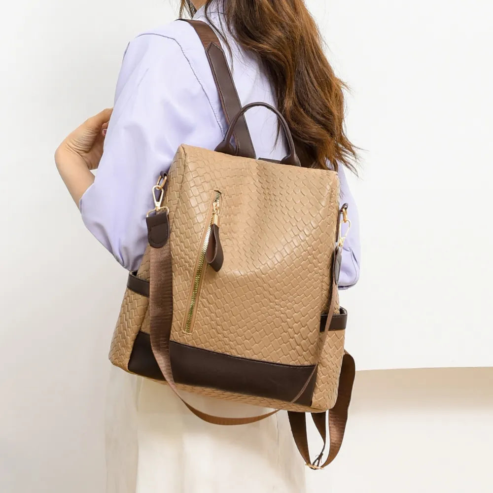 StrapStory - Backpack 572