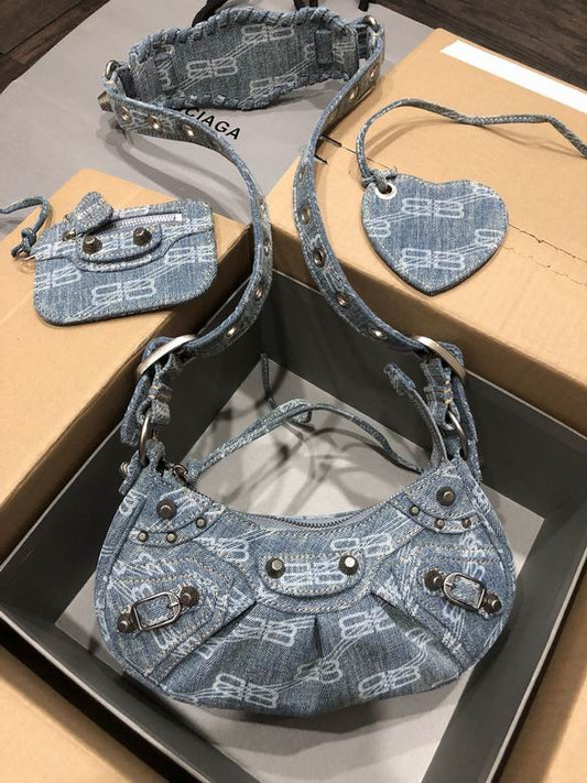 BLGA-Bags - Strap Story - 321