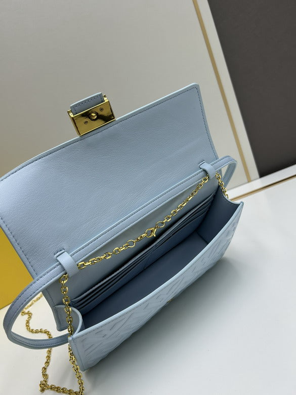 FDNI-Bags - Strap Story - 055