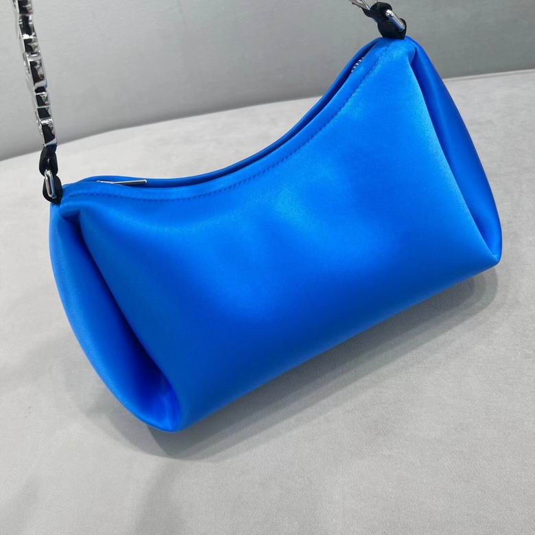 AXWG-Bag - Strap Story - 008