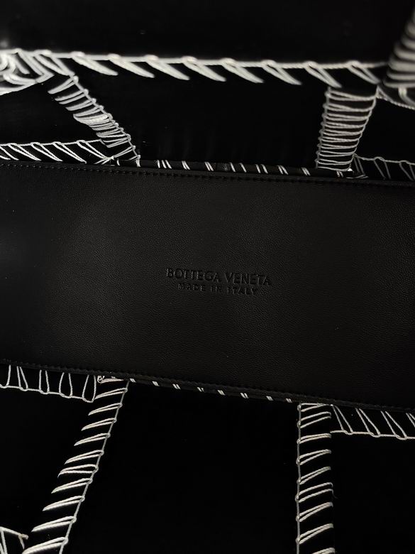 BTVA-Bags - Strap Story - 105