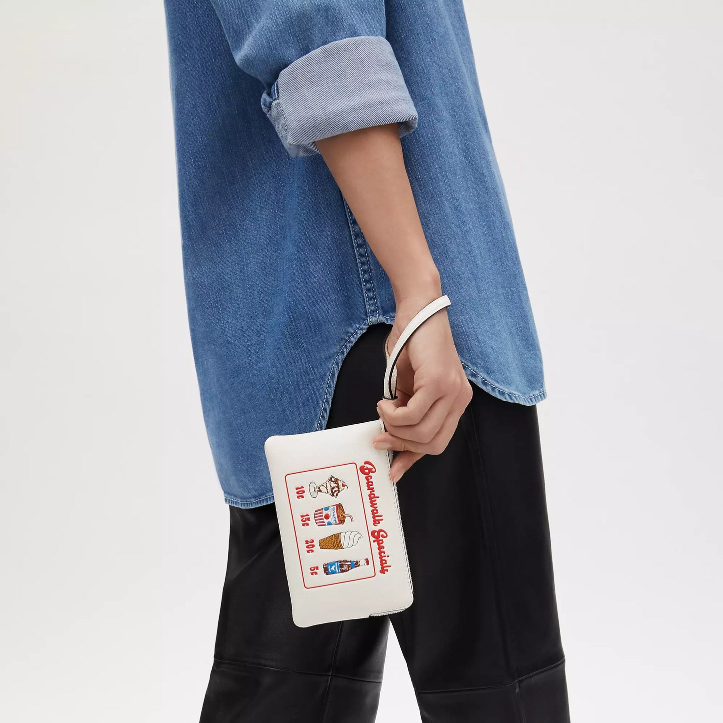 StrapStory - Wristlet 372