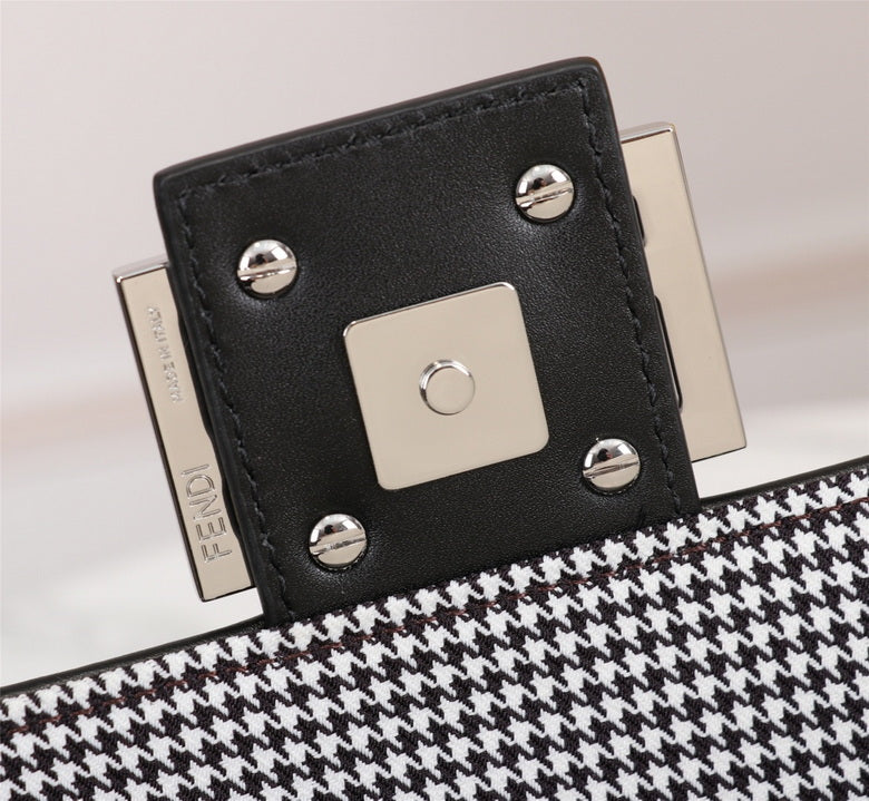 FDNI-Bags - Strap Story - 678