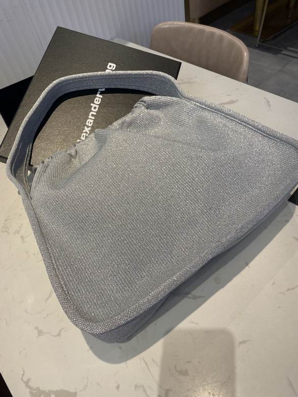 AXWG-Bag - Strap Story - 007