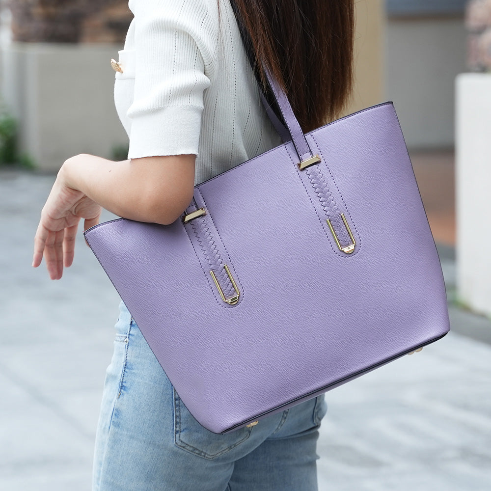 StrapStory - Tote Bag 633
