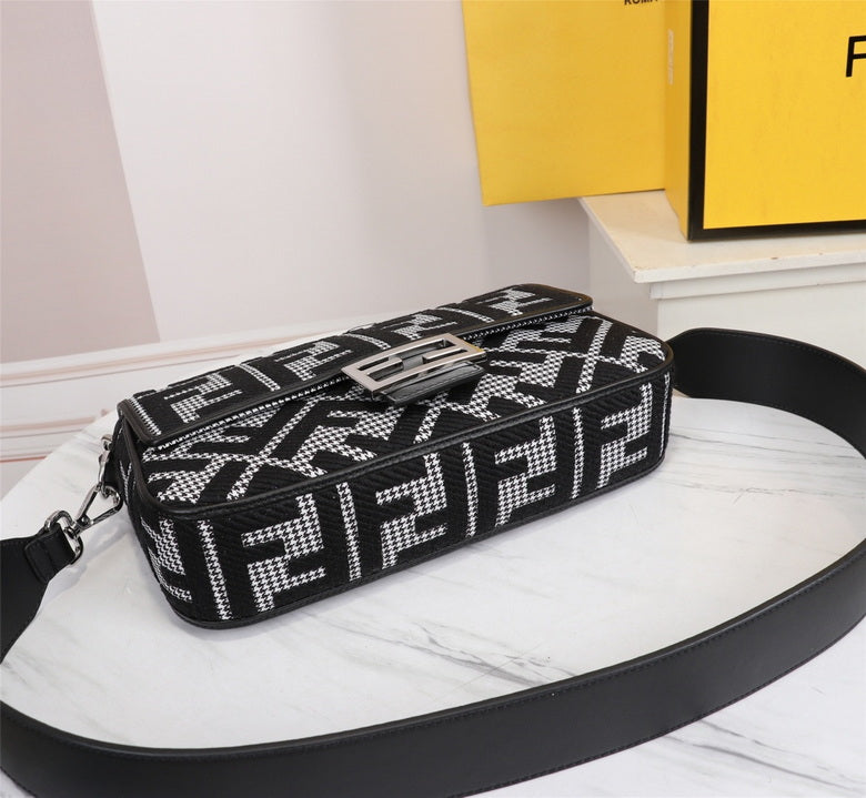 FDNI-Bags - Strap Story - 678