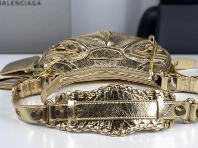 BLGA-Bags - Strap Story - 108