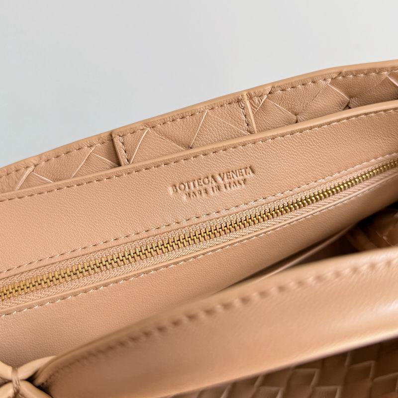 BTVA-Bags - Strap Story - 490