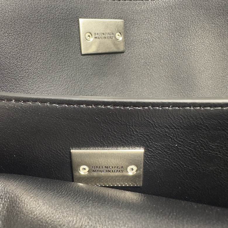 BLGA-Bags - Strap Story - 001