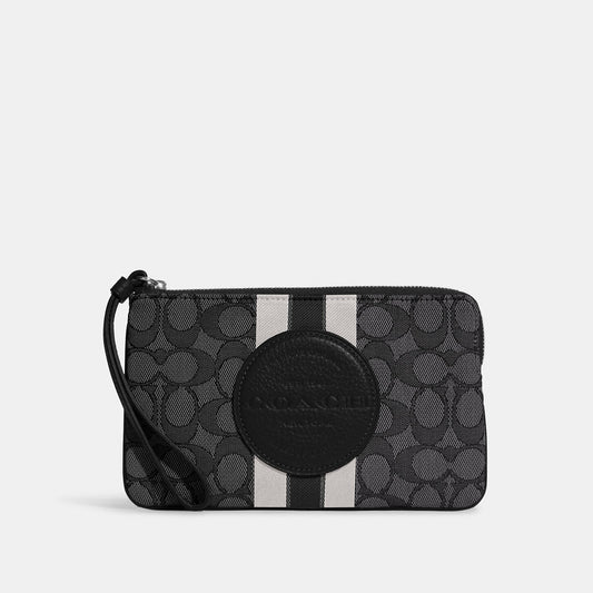 StrapStory - Wristlet 042