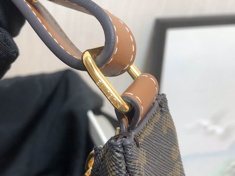 CLNE-Bags - Strap Story - 626