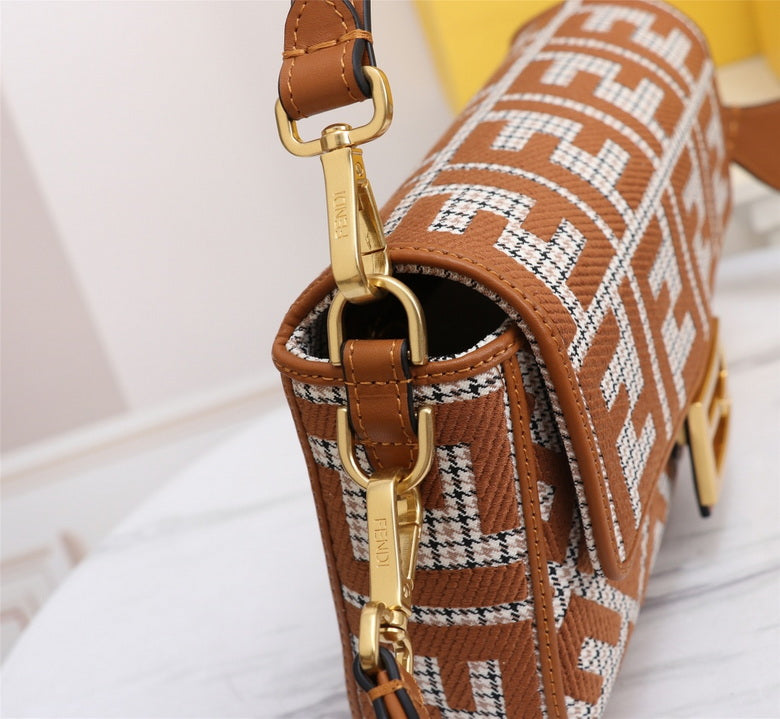 FDNI-Bags - Strap Story - 690